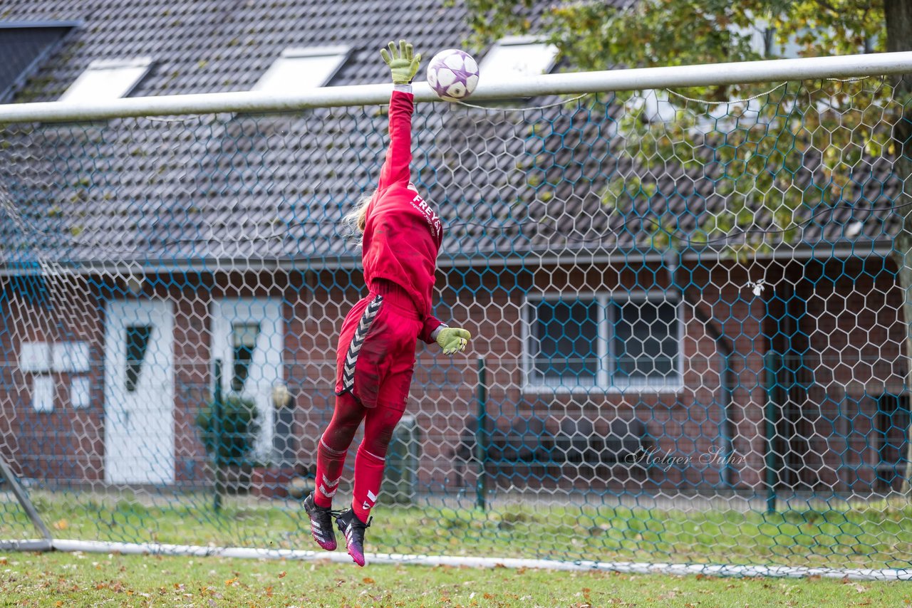 Bild 51 - wBJ TuS Felde - SV Henstedt Ulzburg : Ergebnis: 1:8